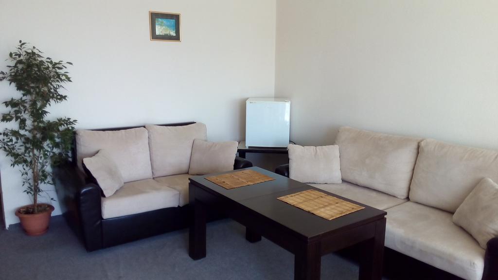Guest House Diamant Sozopol Exterior photo